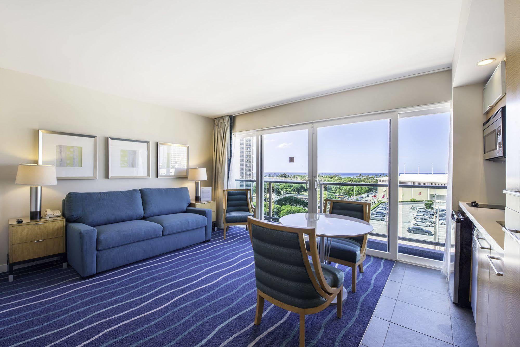 Ala Moana Hotelcondo By Luana Vacation Rental Гонолулу Екстер'єр фото